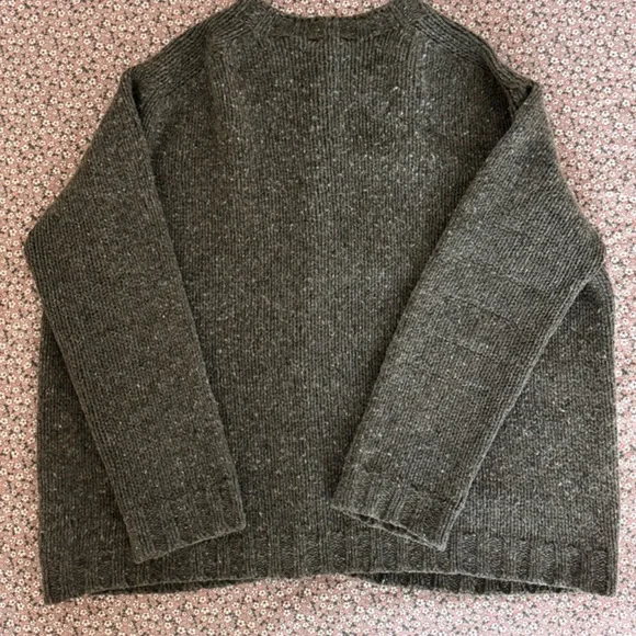 Siskin Mama Owl wool Donegal Coast cardigan sweater - Picture 4 of 7